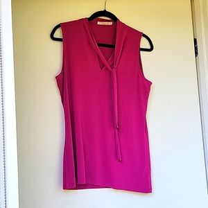 Michael Kors (M) Magenta blouse